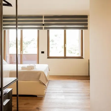 ホテル Bihotel Maiano