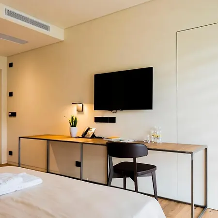 호텔 Bihotel